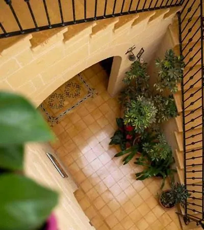 Ta' Gezeppina Farmhouse Вилла *